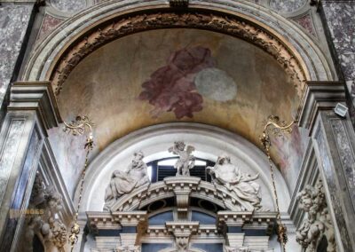 seitenkapellen scalzikirche venedig 3882