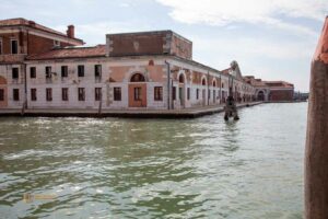 teil der universitaet vendig 0437