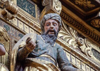 figuren arkaden kirche maria del carmini venedig_0493