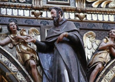 figuren arkaden kirche maria del carmini venedig_0657