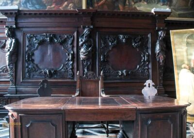 holzfiguren archivsaal scuola grande dei carmini venedig_0883