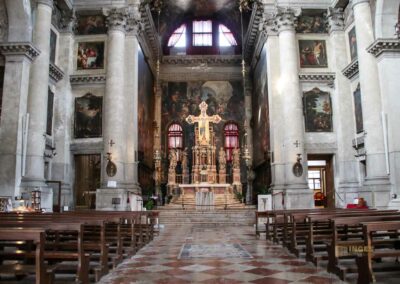 Mein Bummel durch den Sestiere Dorsoduro (Mitte) in Venedig 6 innenansicht kirche san pantalon venedig_6920