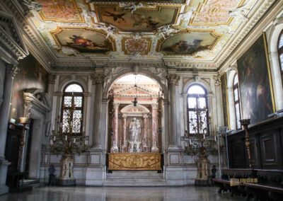 Mein Bummel durch den Sestiere Dorsoduro (Mitte) in Venedig 30 kapitelsaal scuola grande dei carmini venedig_0805