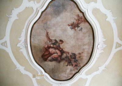 Im Palazzo Ca' Rezzonico in Venedig 124 saal gruene lackmoebel palazzo ca rezzonico venedig_9370