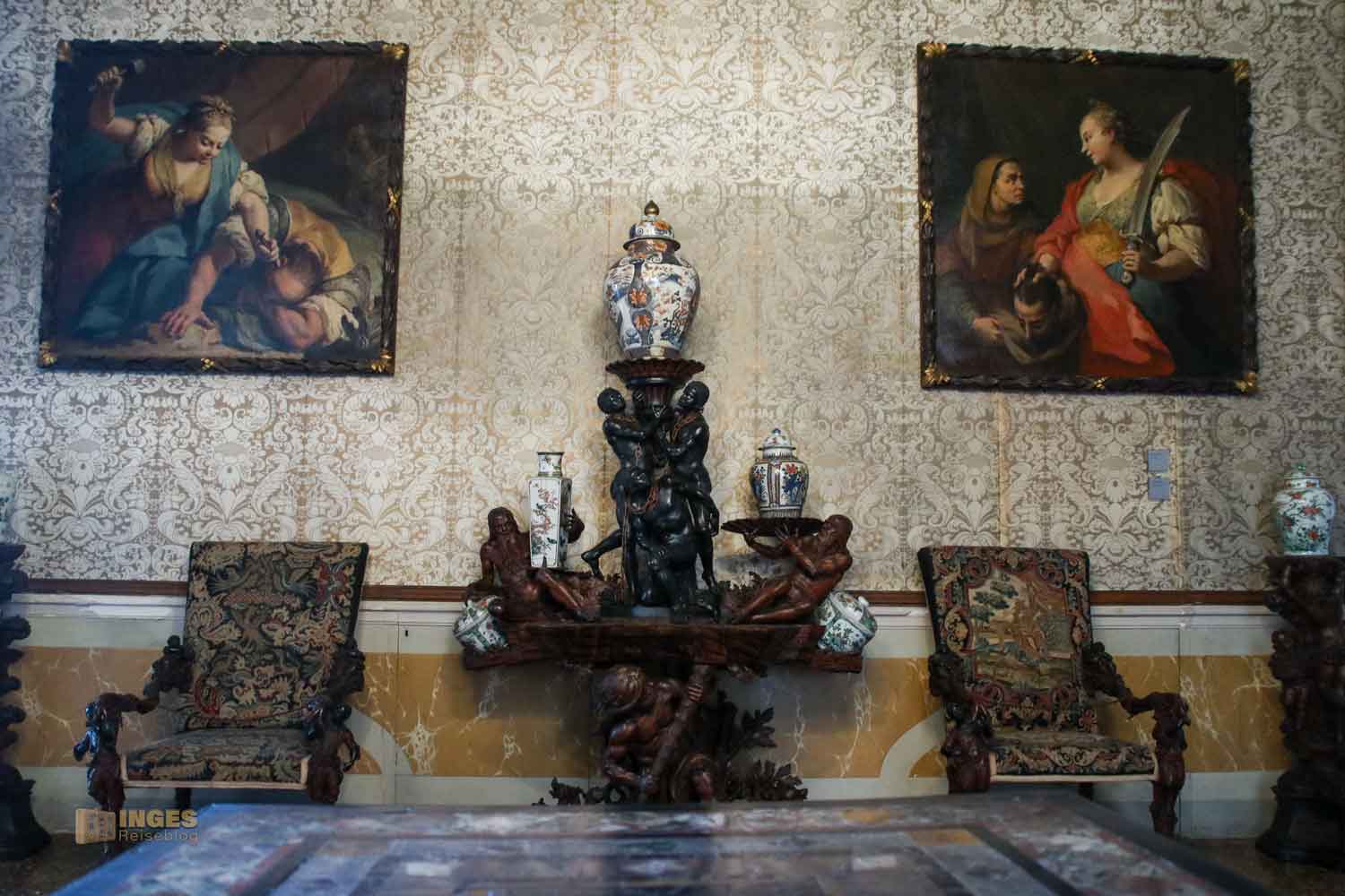 vasen-konsole brustolon-saal palazzo ca rezzonico venedig_9240 vasen konsole brustolon saal palazzo ca rezzonico venedig 9240