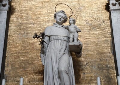 In der Basilika San Pietro di Castello in Venedig 89 basilika san pietro di castello venedig_3798