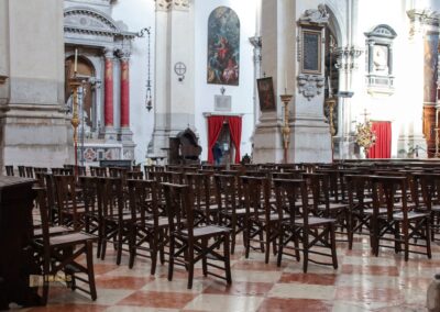 In der Basilika San Pietro di Castello in Venedig 66 bestuhlung basilika san pietro di castello venedig_4104