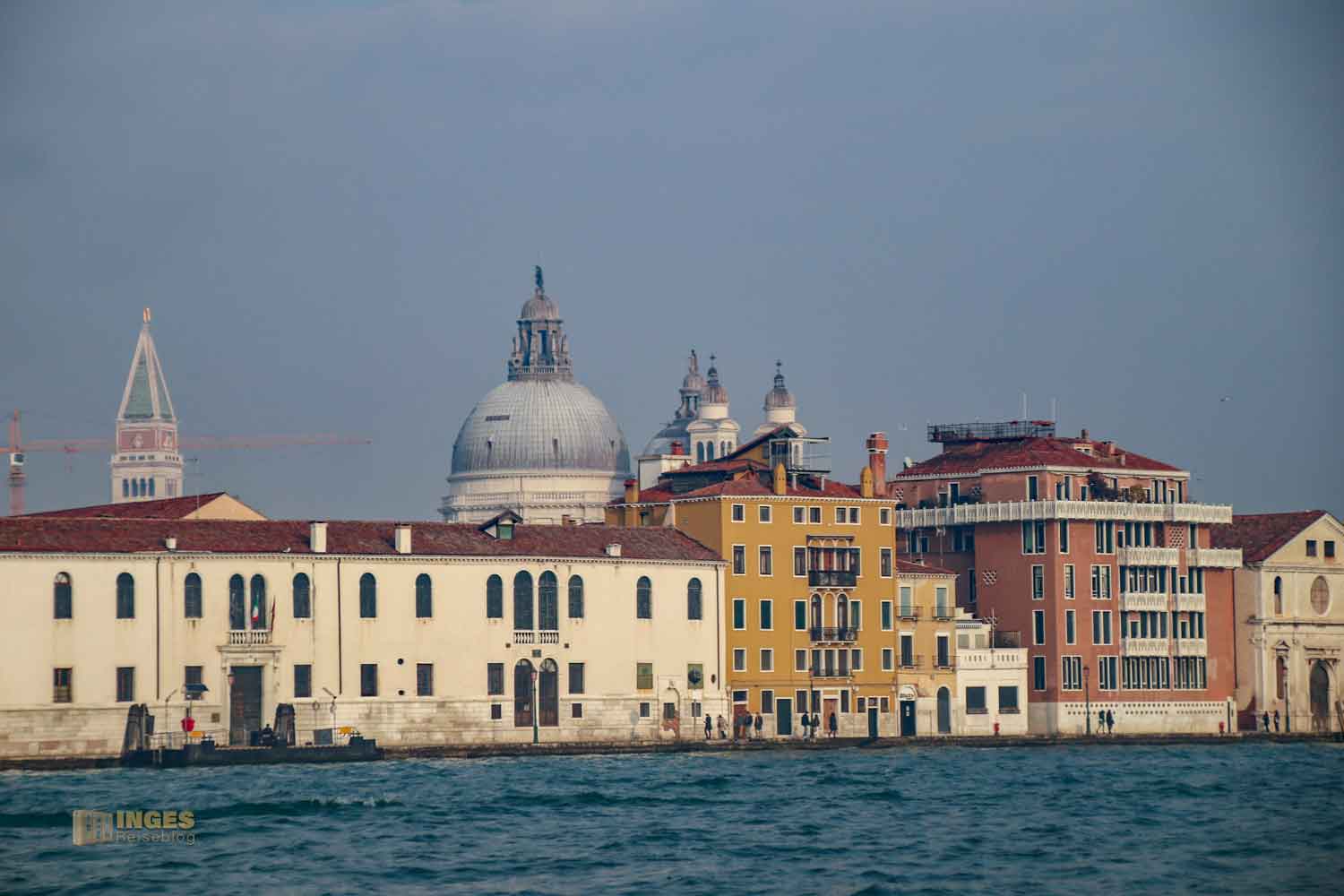 blick auf die zattere vom giudecca kanal venedig_2766 blick auf die zattere vom giudecca kanal venedig 2766
