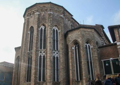 Am Fondamenta delle Zattere in Venedig entlang bis zur Salute 69 ex-chiesa san gregorio venedig_4607