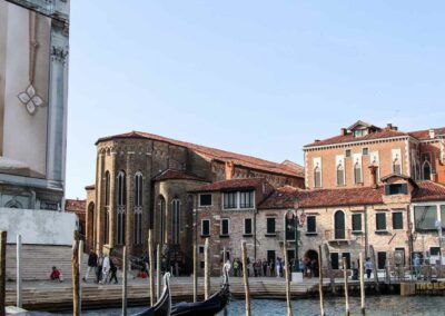 Am Fondamenta delle Zattere in Venedig entlang bis zur Salute 68 ex-chiesa san gregorio venedig_6876