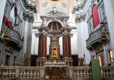 In der Kirche Santa Maria del Rosario (Gesuati) in Venedig 17 hauptaltar kirche santa maria del rosario venedig_0900
