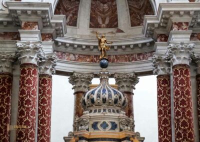 In der Kirche Santa Maria del Rosario (Gesuati) in Venedig 20 hauptaltar kirche santa maria del rosario venedig_0910