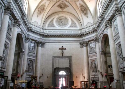 In der Kirche Santa Maria del Rosario (Gesuati) in Venedig 3 innenansicht santa maria del rosario venedig_0880