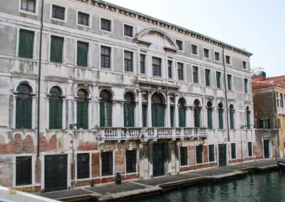 Mein Bummel durch den Sestiere Dorsoduro (Mitte) in Venedig 35 palazzo ca zenobio venedig_8283
