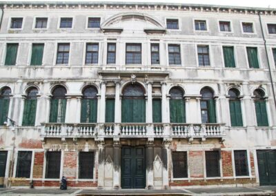Mein Bummel durch den Sestiere Dorsoduro (Mitte) in Venedig 36 palazzo ca zenobio venedig_8292