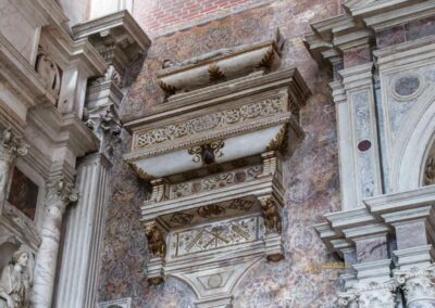 dogengraeber kirche san zanipolo venedig_5361