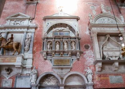 dogengraeber kirche san zanipolo venedig_5869