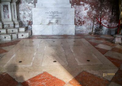 grabplatten basilika san zanipolo venedig_5367