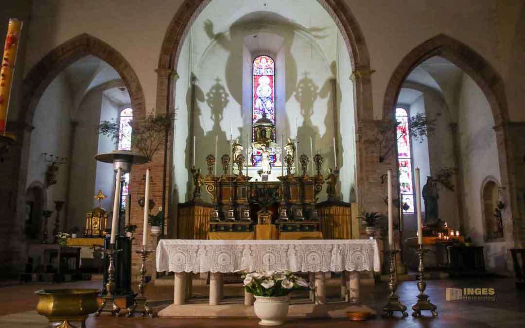 Casole-d'Elsa-Kirche