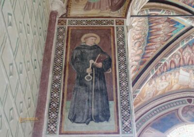 Die Einsiedelei San Leonardo al Lago in der Toskana 11 apsis kirche einsiedelei san leonardo al lago_6652