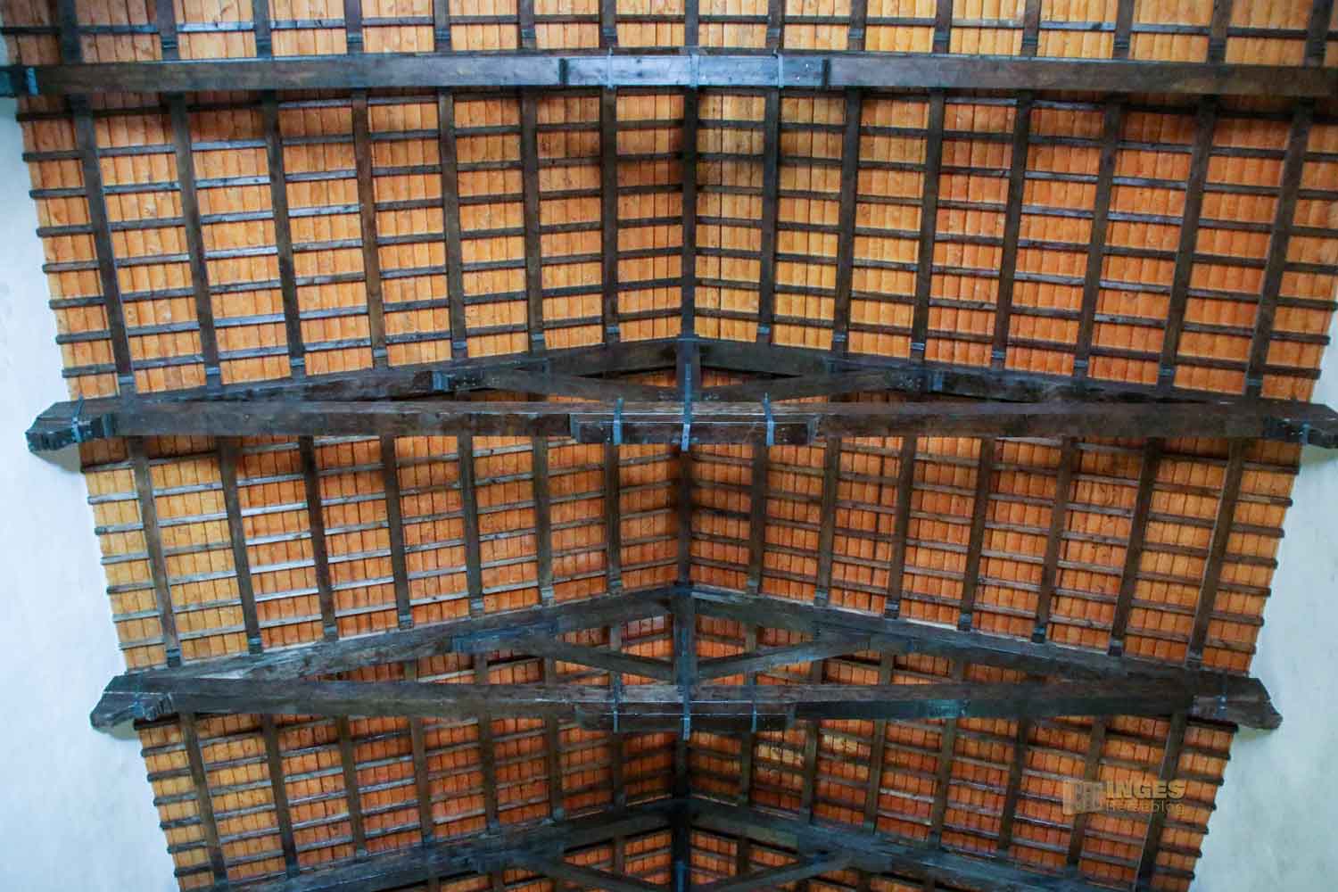 decke stiftskirche santa maria assunta casole d'elsa_6393 decke stiftskirche santa maria assunta casole delsa 6393