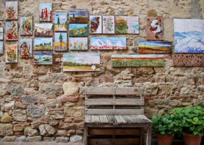 Ein Bummel durch Casole d'Elsa in der Toskana 34 kachelkunst in casole d'elsa toskana_6345