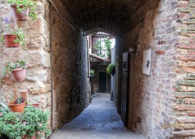 Ein Bummel durch Casole d'Elsa in der Toskana 27 via san niccolo casole d'elsa toskana_6301