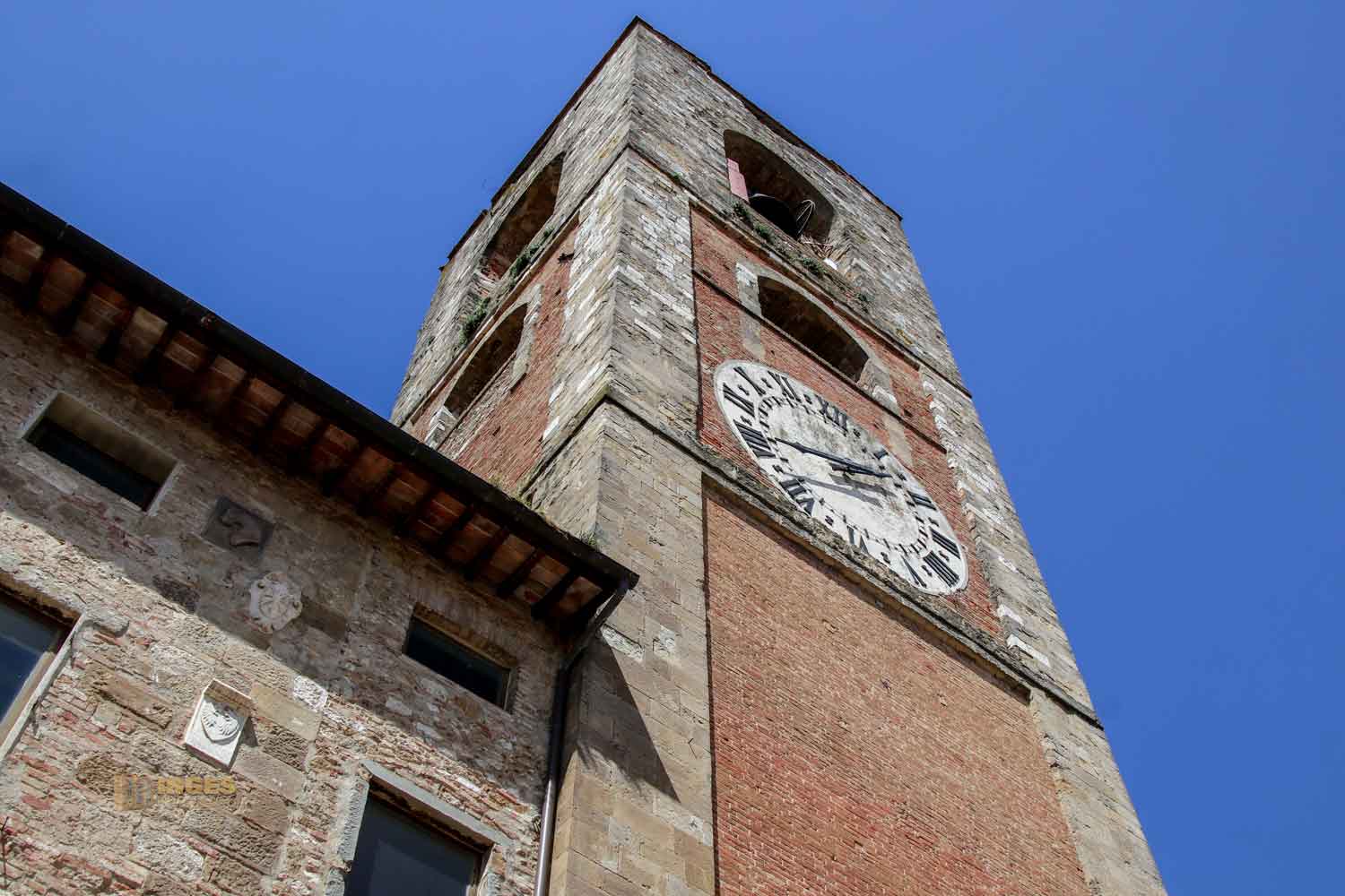 glockenturm piazza del duomo colle val d'elsa_7204 glockenturm piazza del duomo colle val delsa 7204