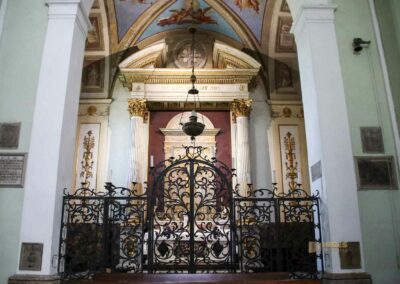 Ein Besuch in Colle Alta - Colle di Val d'Elsa in der Toskana 44 kapelle des hl. nagels dom colle val d'elsa_7293