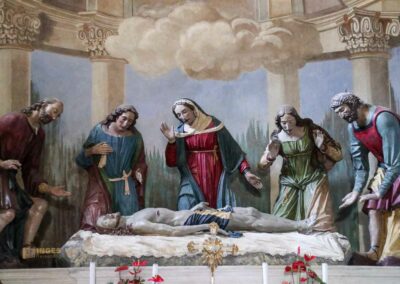 Ein Besuch in Colle Alta - Colle di Val d'Elsa in der Toskana 28 skulpturengruppe die beweinung des toten christus im oratorium der compagnia della croce in colle val d'elsa_7117