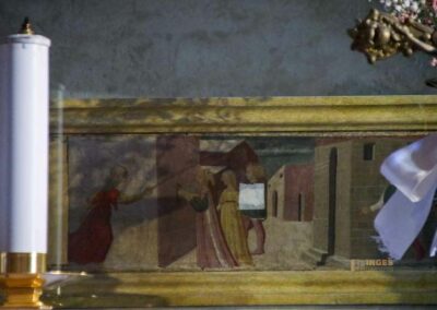 In der Kirche Hl. Jacopo und Filippo in Certaldo in der Toskana 10 altar beata giulia kirche hl. jacopo und filippo certaldo_7788