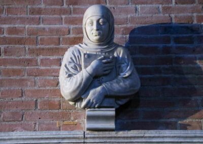 In der Kirche Hl. Jacopo und Filippo in Certaldo in der Toskana 15 grab giovanni boccaccio kirche hl. jacobo und filippo certaldo alto_7801