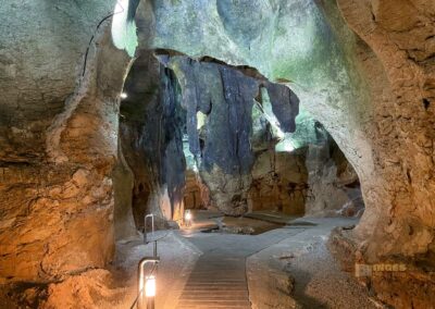 weg durch die hoehle las calaveras_0530