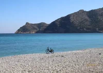 blick zur sierra helada und leuchtturm l'albir_6728