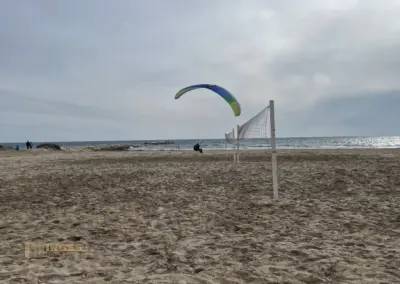 landung paraglider am playa de cantal roig in calpe_0932